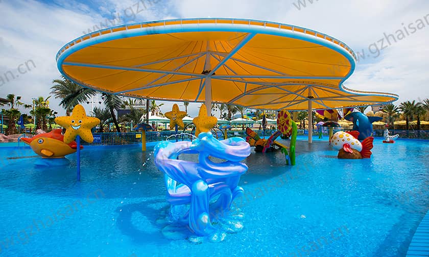 浙江宁波大目湾阿拉的海水上乐园小谐游乐场戏水小品