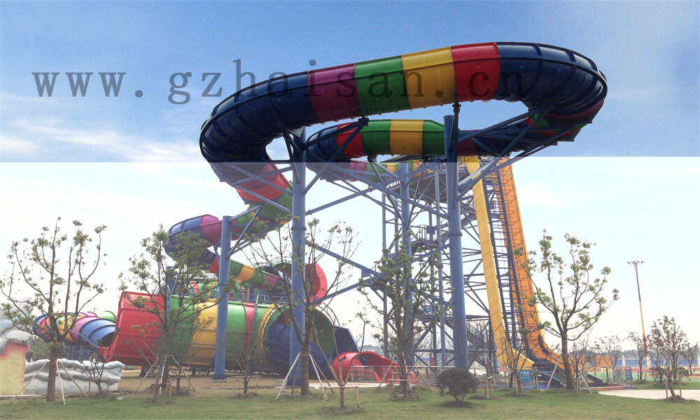 如何进行水上乐园设备的防火处理？