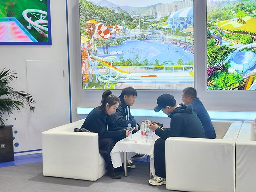 相聚郑州，引爆热潮——J9国际站登录游乐亮相2025中国（郑州）旅游休闲娱乐产业博览会，实力领航水上游乐新纪元！