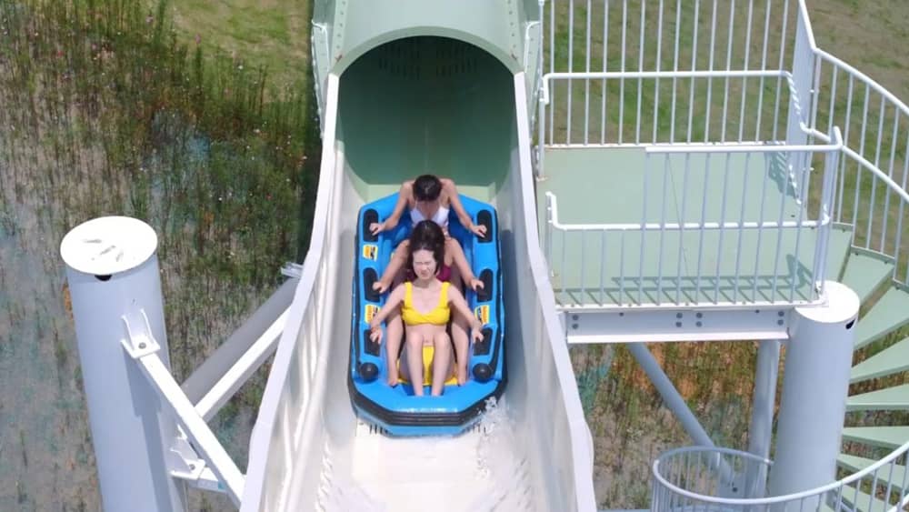 激流过山车｜当速度拥抱水花，掀起水上狂欢盛宴