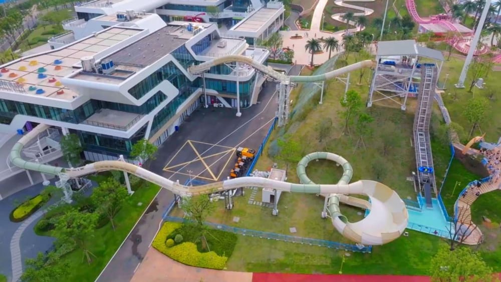 激流过山车｜当速度拥抱水花，掀起水上狂欢盛宴